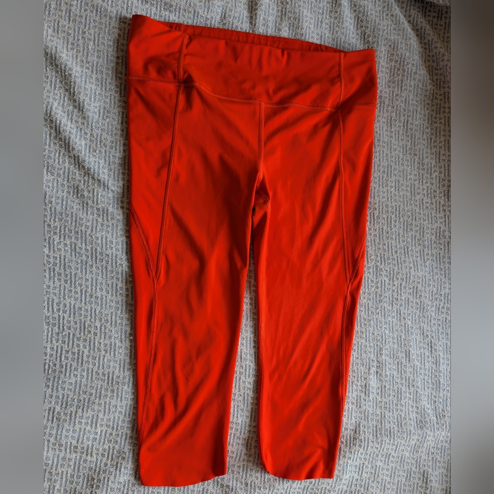 Athleta Velocity Stash Pocket